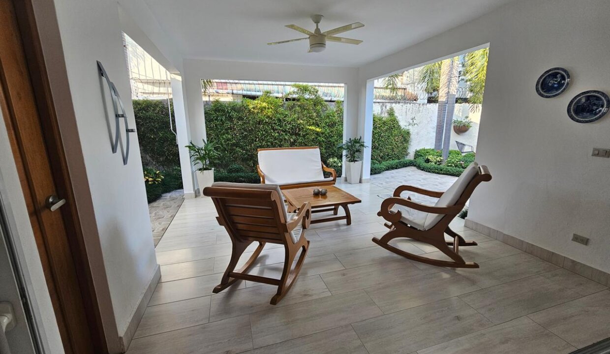 8 IMG CASA R_C_UNIVERSITARIA