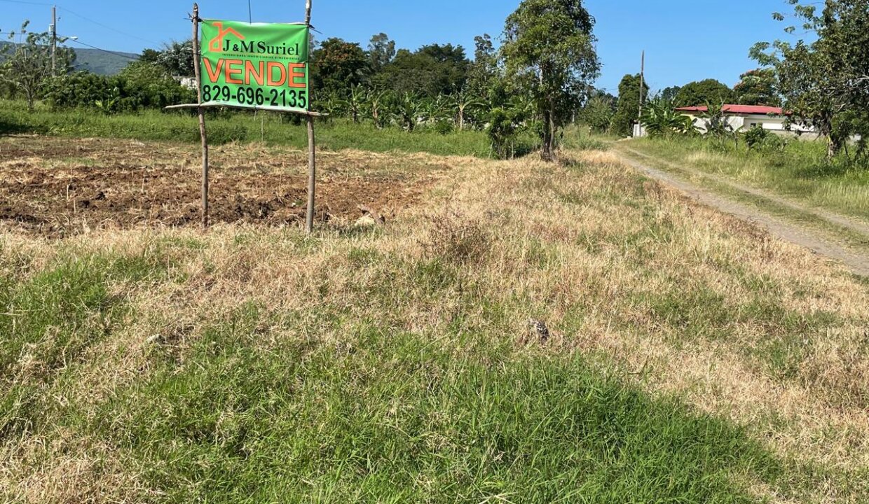 IMG 1 SOLAR 973M2 R_ESMERALDA